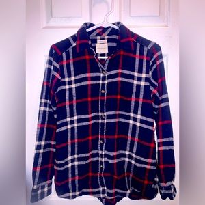 American Eagle long sleeved girls flannel.